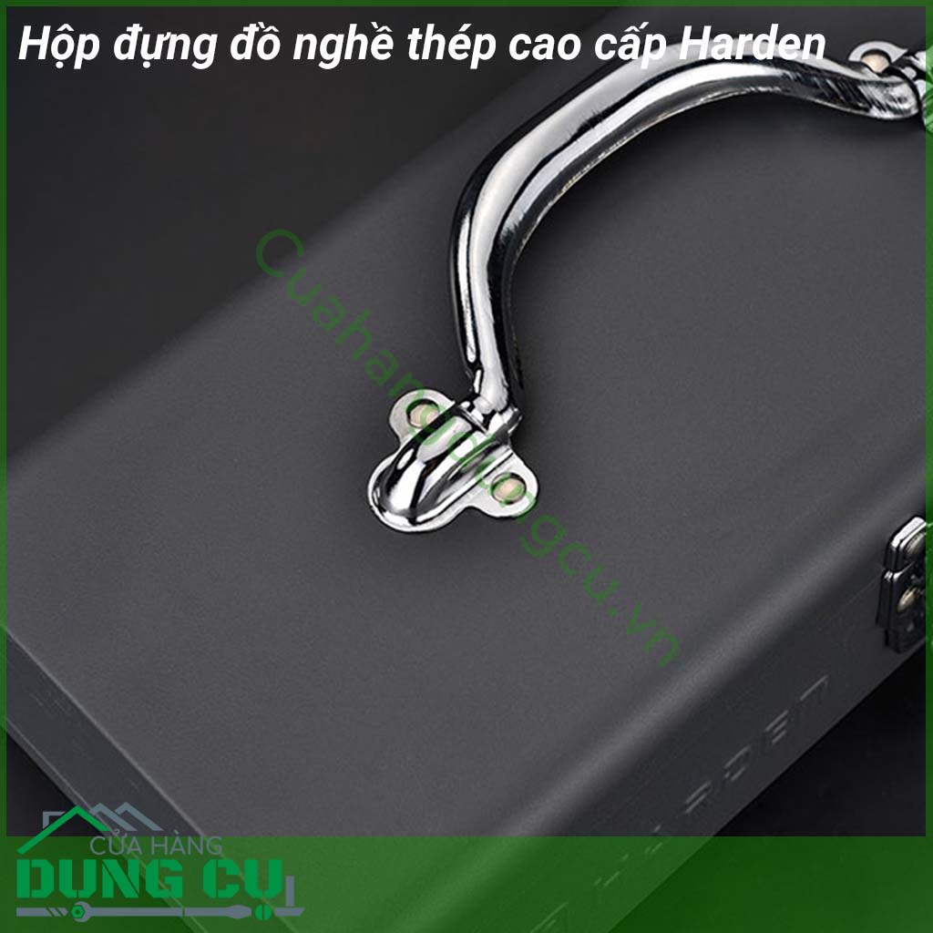 Hộp đựng đồ nghề thép cao cấp Harden 520103 có không gian đựng đồ nghề rộng giúp bạn có thể đựng từ ốc vít đến kìm, búa, cờ lê, tô vít, máy khoan,...