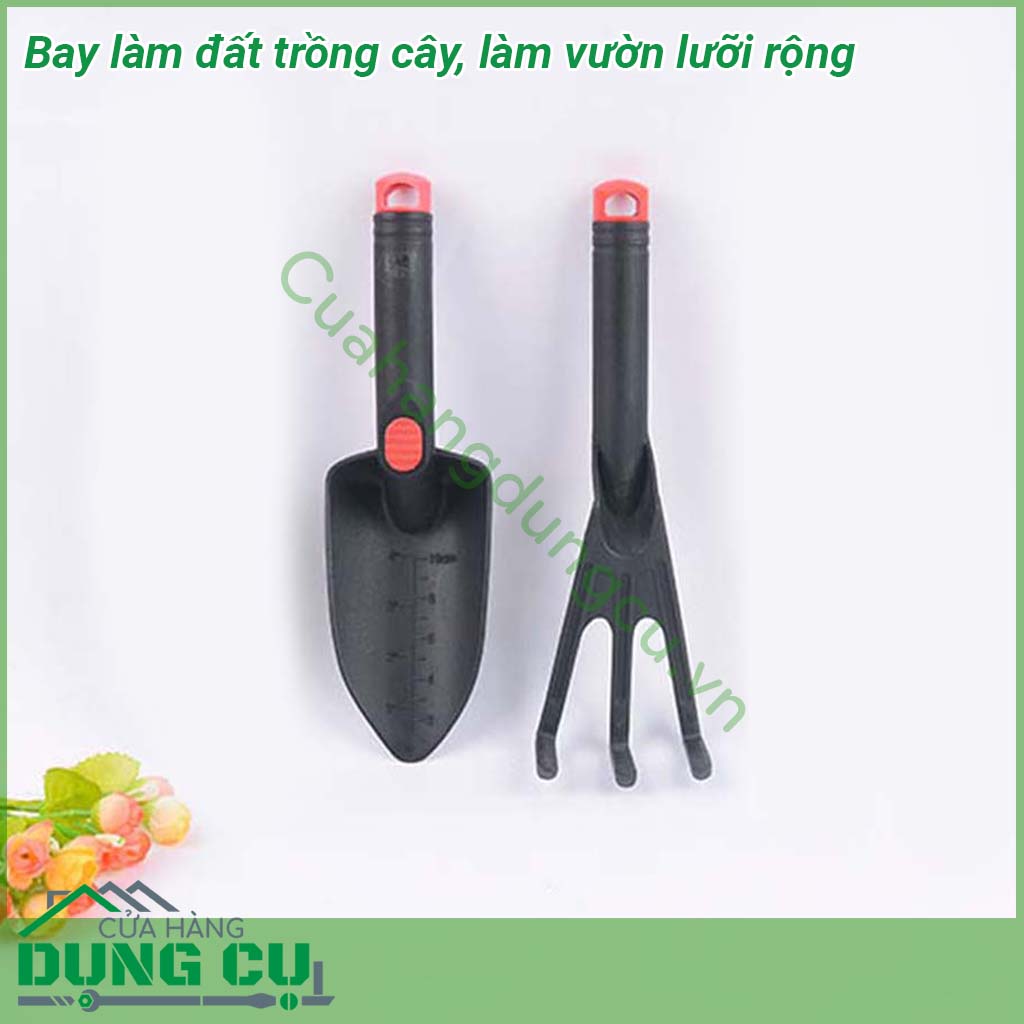 Bay làm đất trồng cây làm vườn lưỡi rộng thiết kế nhỏ gọn tiện lợi dễ dàng cầm nắm bảo quản Chất liệu nhựa cao cấp độ bền cao Lưỡi bay được thiết kế theo kiểu lưỡi rộng dễ dàng lau rửa sạch sẽ sau khi sử dụng