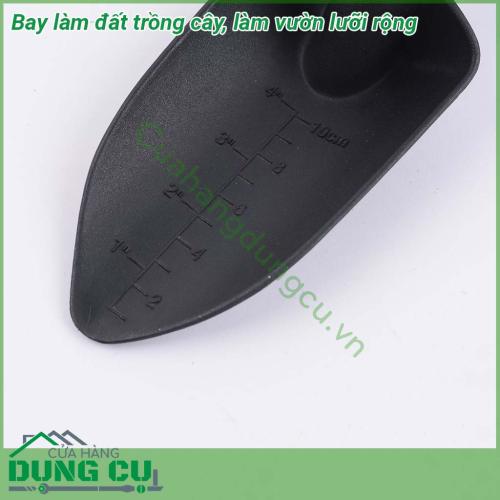 Bay làm đất trồng cây làm vườn lưỡi rộng thiết kế nhỏ gọn tiện lợi dễ dàng cầm nắm bảo quản Chất liệu nhựa cao cấp độ bền cao Lưỡi bay được thiết kế theo kiểu lưỡi rộng dễ dàng lau rửa sạch sẽ sau khi sử dụng