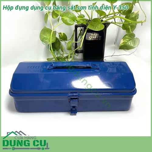 Hộp đựng dụng cụ bằng sắt sơn tĩnh điện Y-350 thiết kế nhỏ gọn chất liệu sắt dày dặn bên ngoài được sơn bằng sơn tĩnh điện chống trầy xước và hóa chất ăn mòn Có tay cầm giúp việc xách thuận lợi cho việc sửa chữa tháo lắp ở những nơi xa