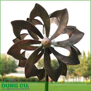 Chong chóng xoay gió bông hoa sắt nghệ thuật