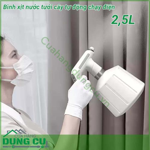 Bình xịt nước tưới cây tự động chạy điện đa năng 2 5L được làm hoàn toàn bằng nhựa cao cấp ABS với độ bền vượt trội tích hợp công nghệ bơm tự động với hai chế độ phun cột nước và sương mù nhỏ giúp sản phẩm phun sương mạnh mẽ